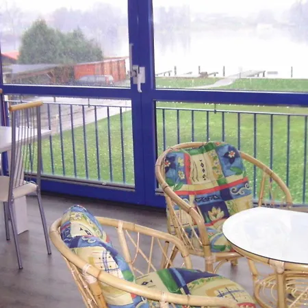 Ferienwohnung Mit Bootsanleger Am Apartmán *